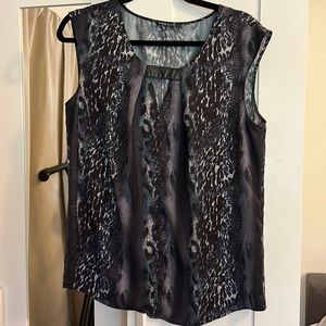 Trouvé Blouse size M